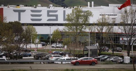 Tesla's Fremont car factory: Blockbuster racism lawsuit to go